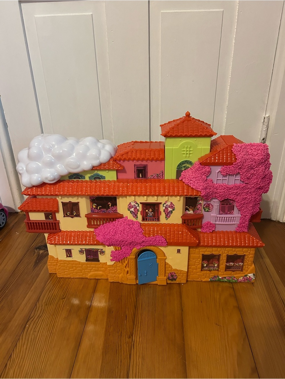 Disney Encanto Magical Casa Madrigal Playset